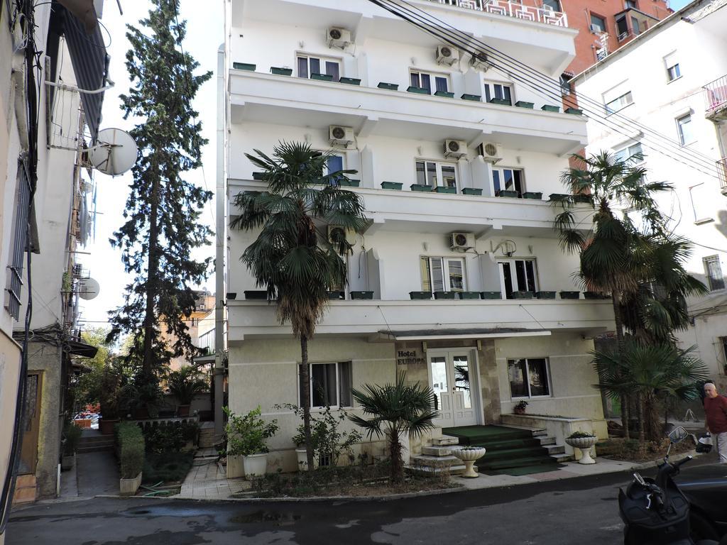 Hotel La Favorita Tirana Exterior photo